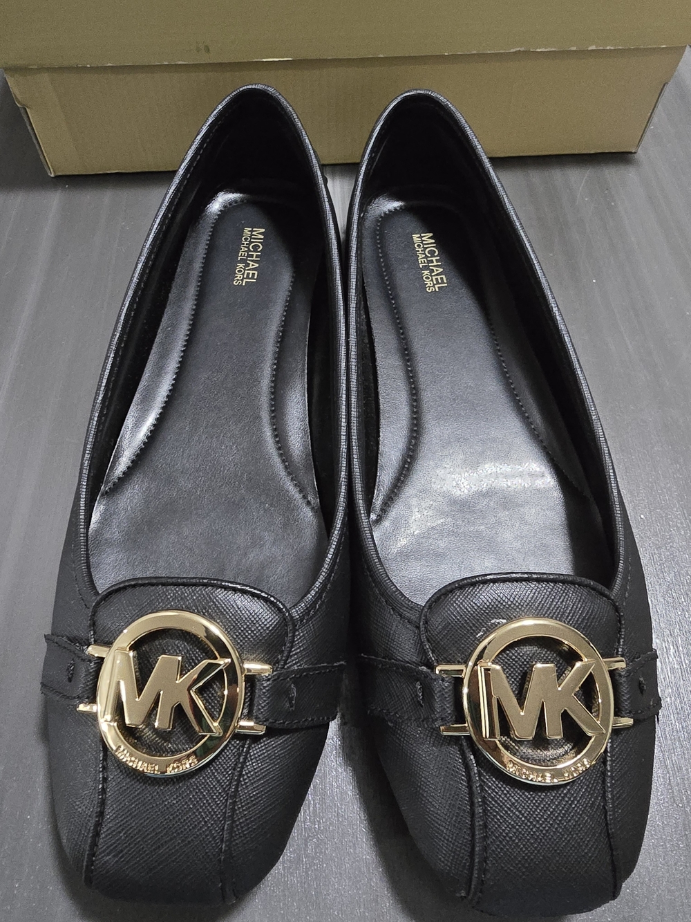 Michael Kors Black Leather Flat Fulton Logo Loafers with Gold MK Emblem Ballet